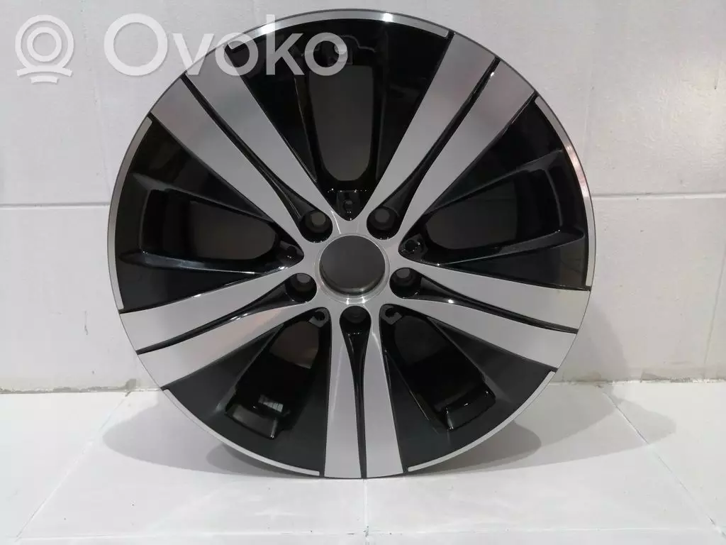 Mercedes-Benz C W206 2017 Felgi aluminiowe R17