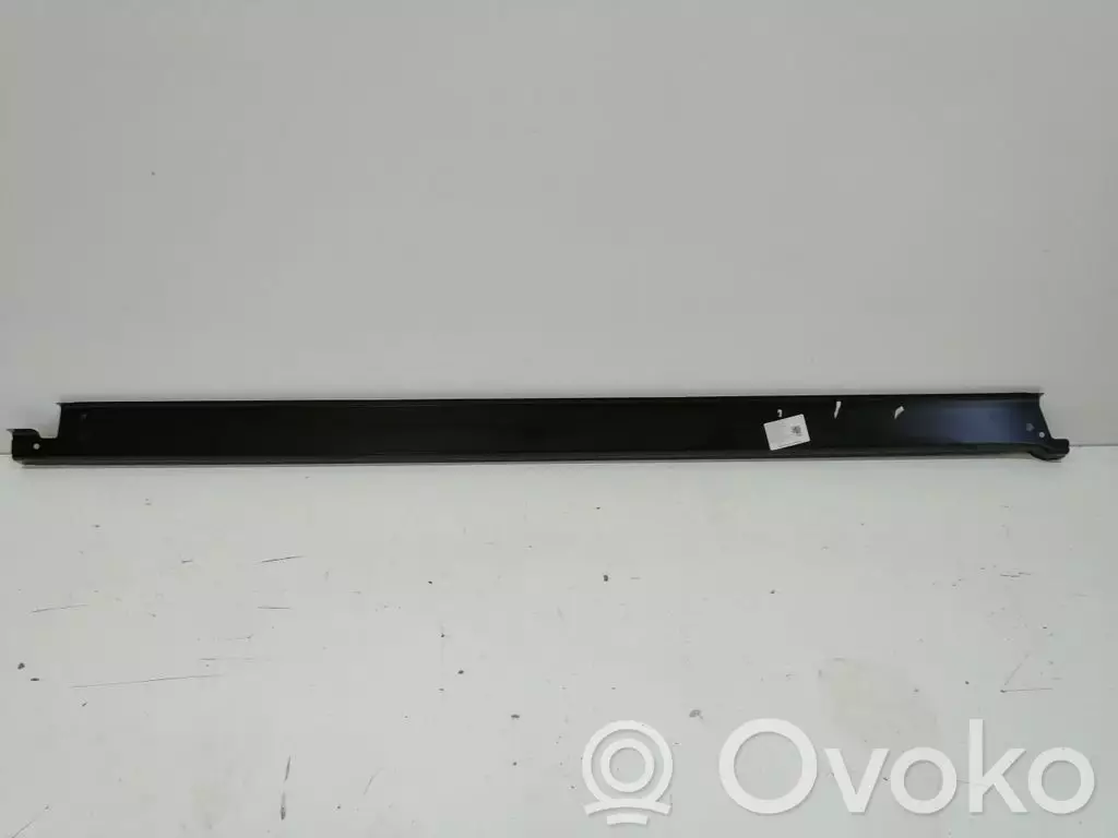 Volkswagen Crafter 2021 Próg 7C0810727