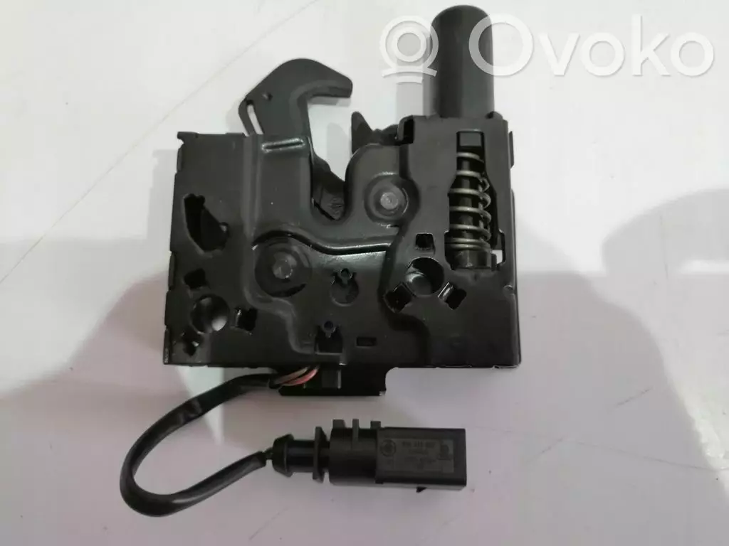 Seat Ibiza V (KJ) 2017 Zamek pokrywy przedniej / maski silnika 6F0823509