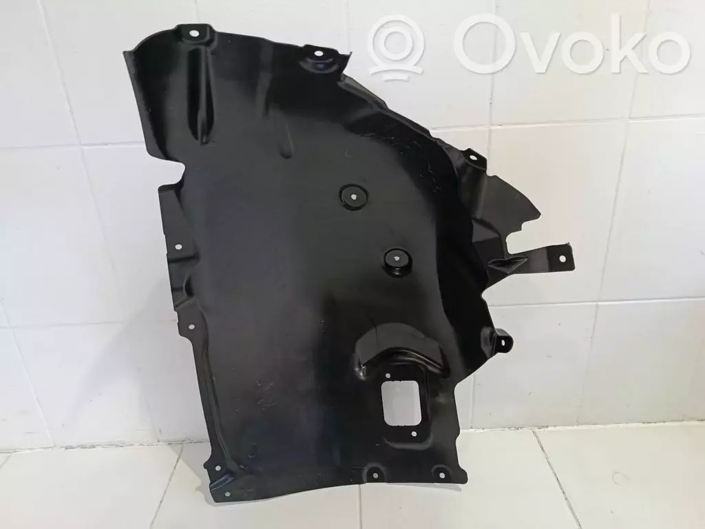 BMW 3 G20 G21 2019 Nadkole przednie 7315729