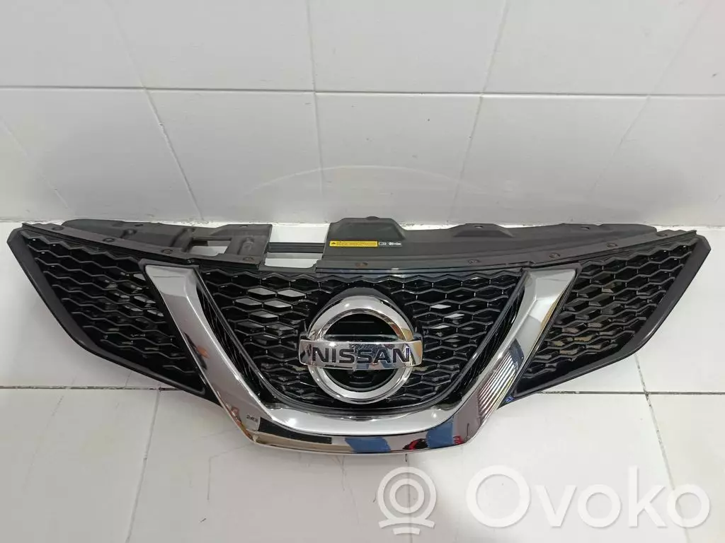 Nissan Qashqai 2016 Maskownica / Grill / Atrapa górna chłodnicy 623104EA0DB1