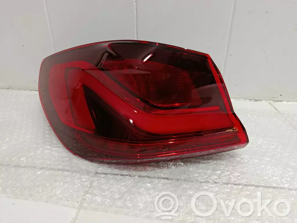 BMW 1 F40 2026 Lampa tylna 5A55FB702