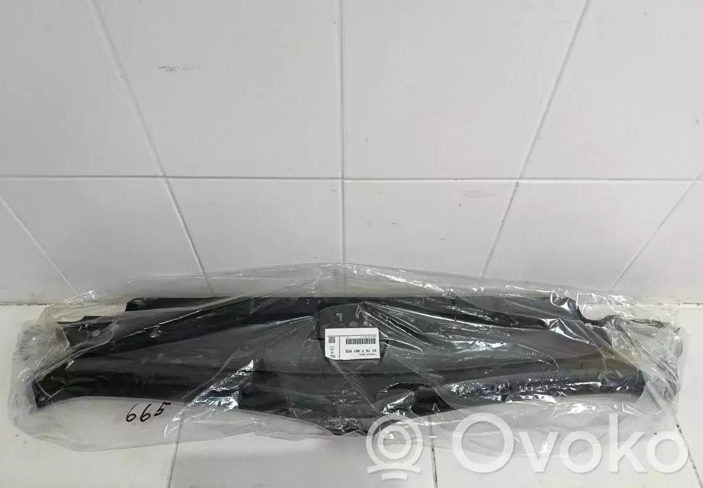 BMW 3 G20 G21 2019 Osłona pasa przedniego 7461970